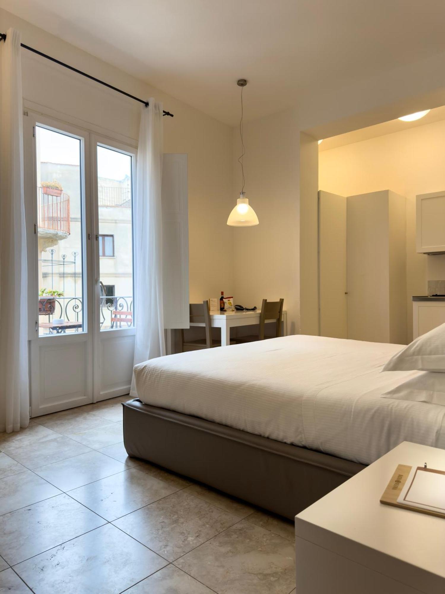 Hotel San Domenico By Badia Nuova 4*