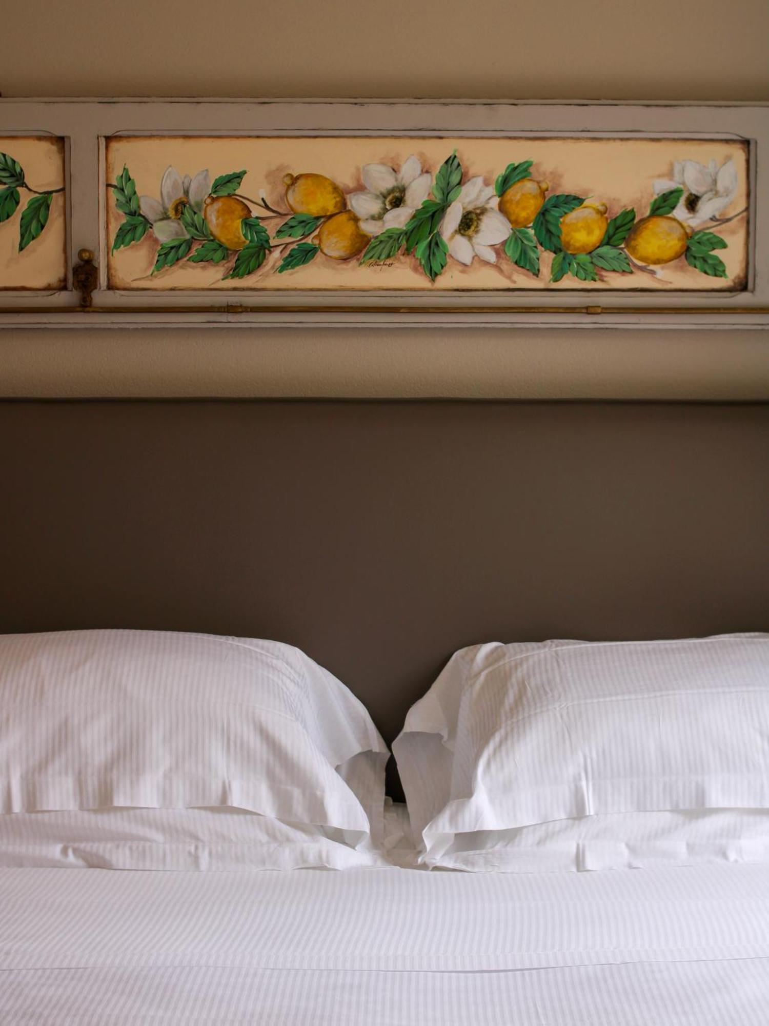 Hotel San Domenico By Badia Nuova 4*